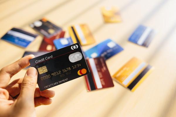 2500 salary credit card