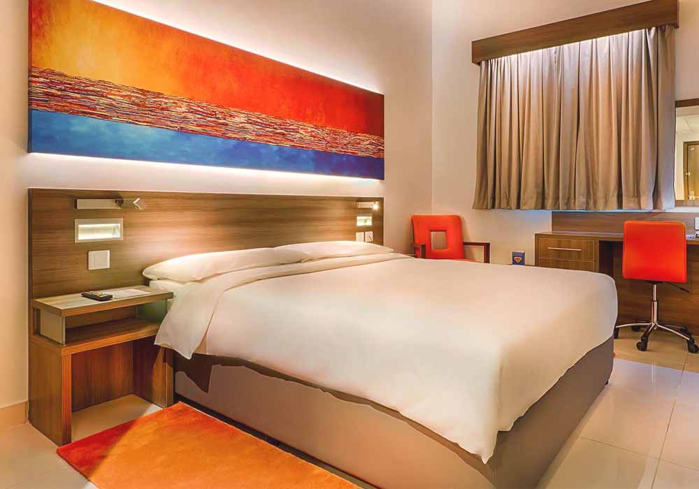 Cheap Hotel in Bur Dubai for 100 AED